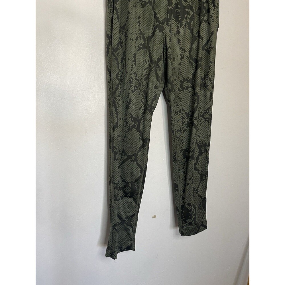 Lululemon Jet Crop Slim Luxtreme Snake print Green Pull On Joggers Womens 4 - Picture 3 of 7